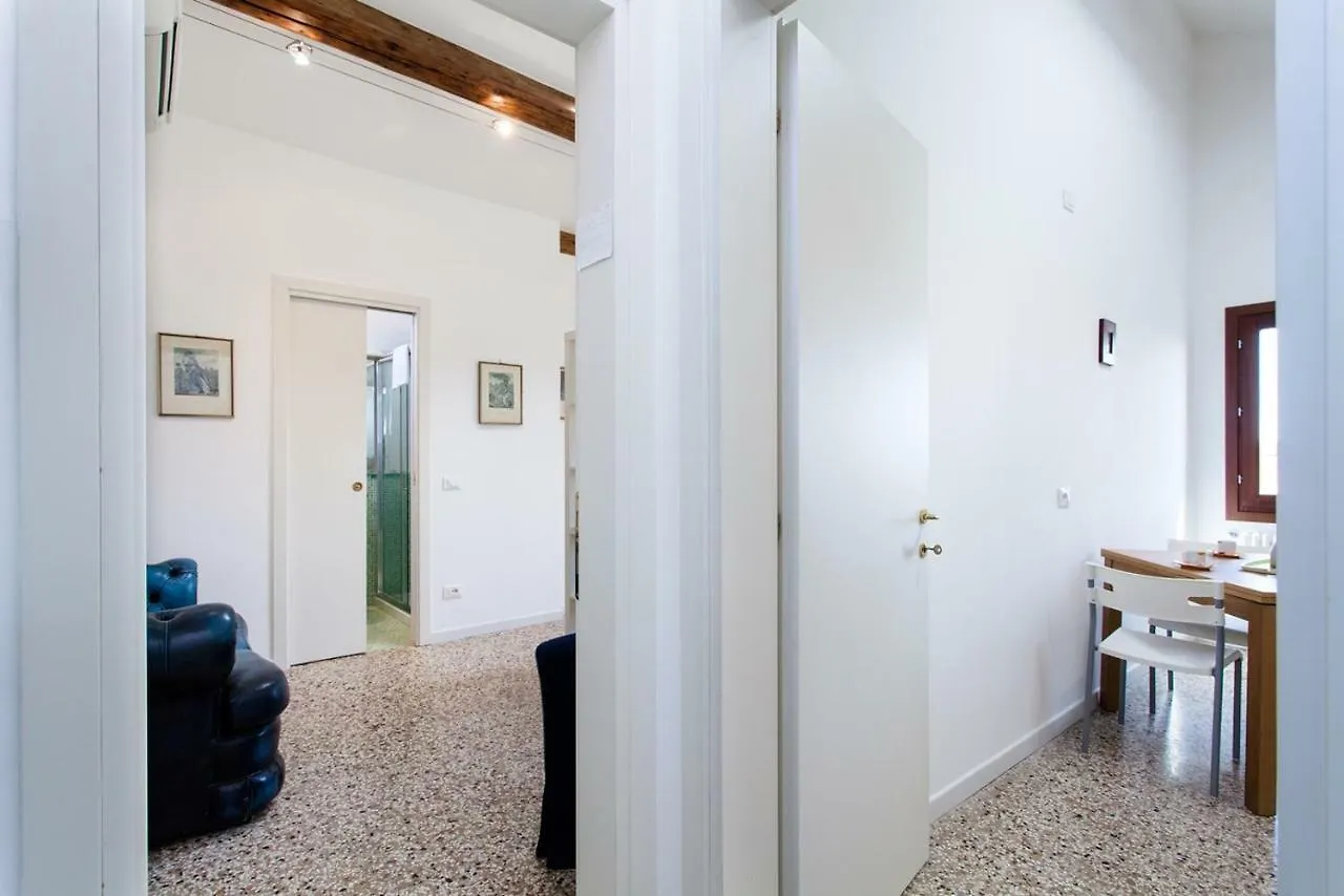 Prince Apartments Venedik İtalya